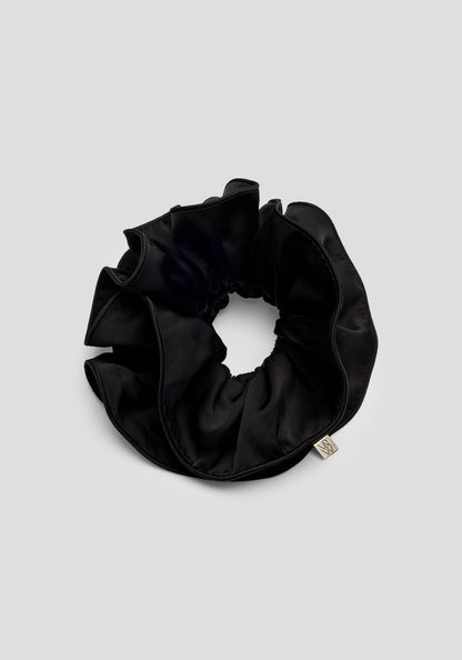 V&W Scrunchie
