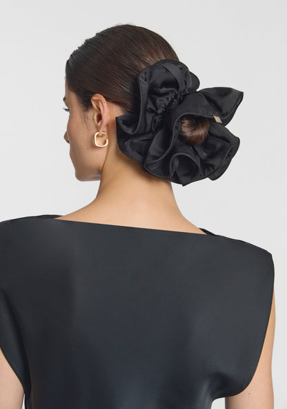 V&W Scrunchie